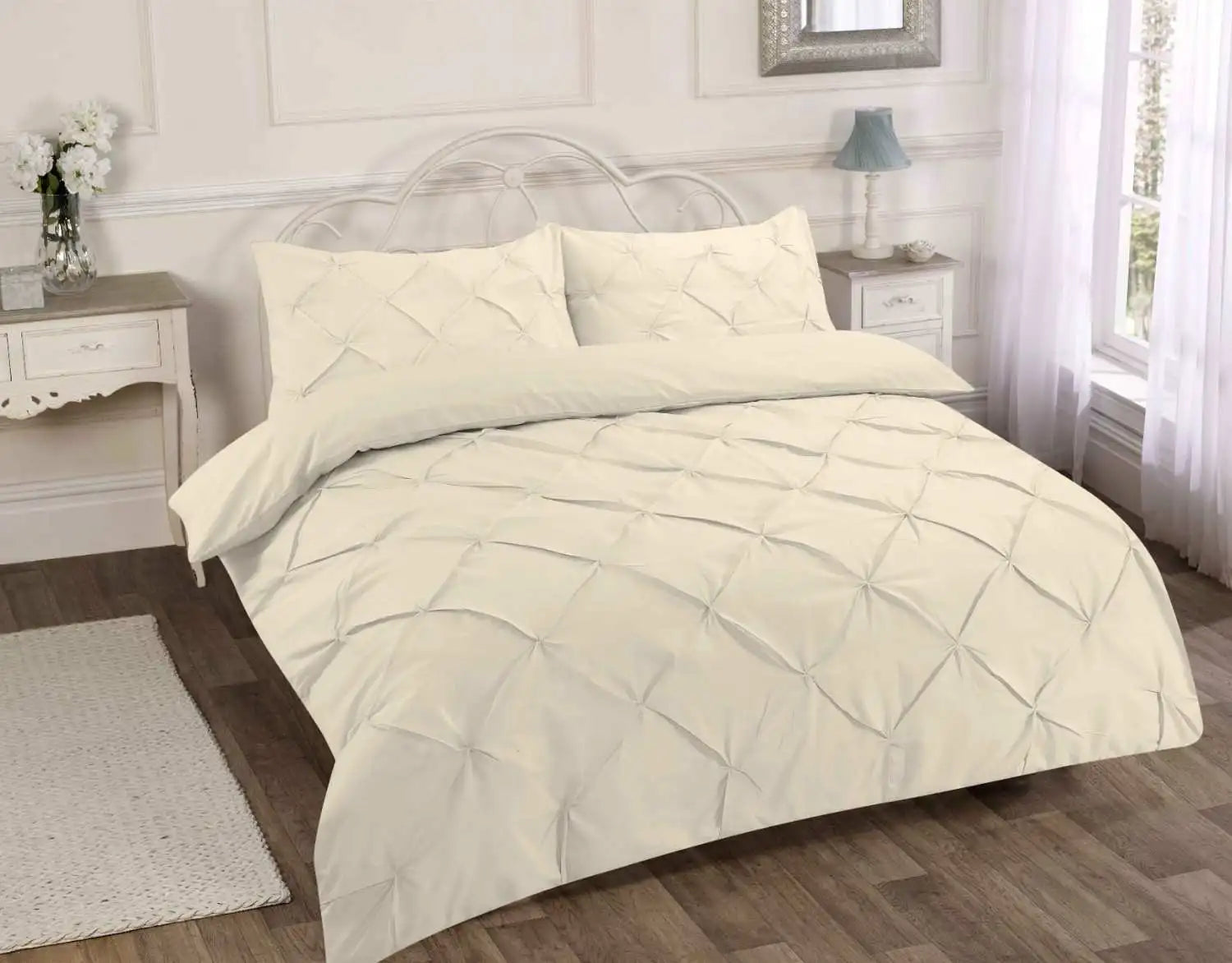 Alexander Pintuck Duvet set cream